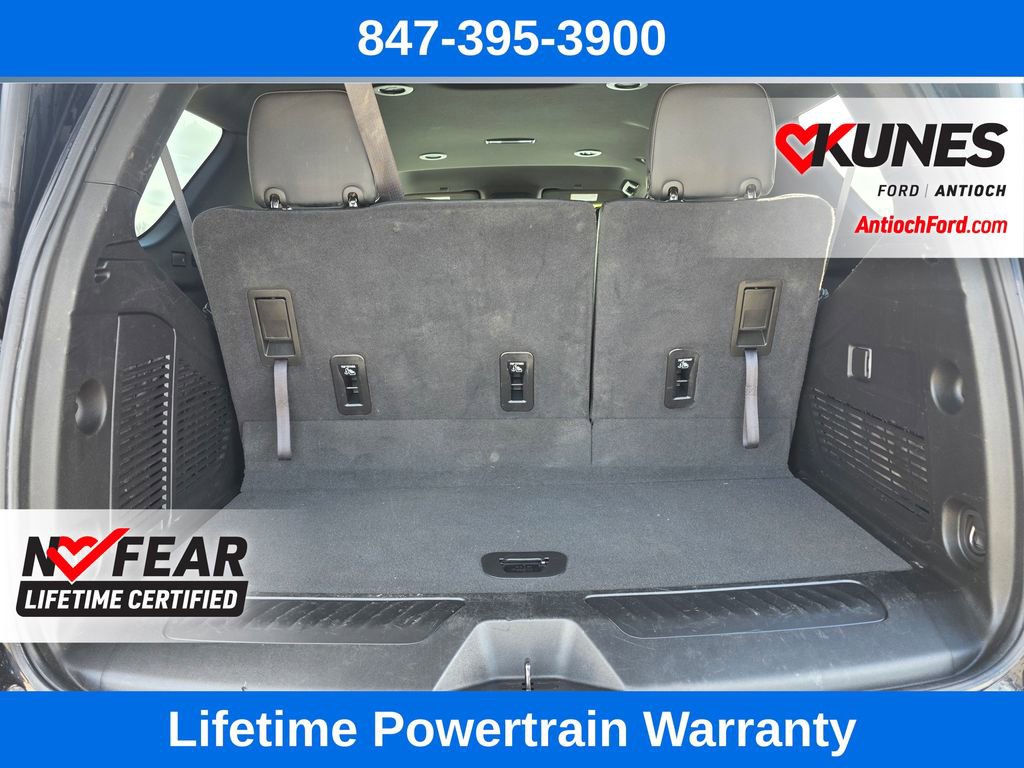 Used 2024 GMC Yukon SLT AWD/4WD image 14