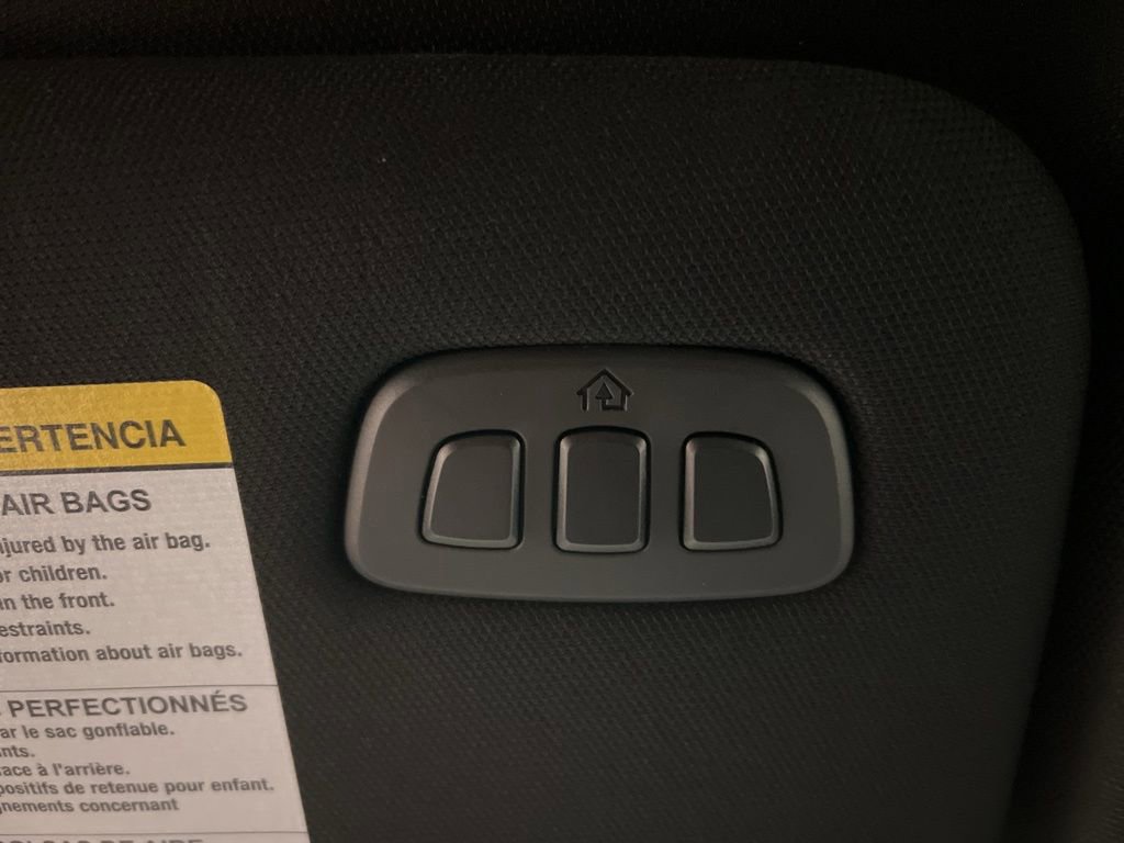 Certified 2025 Ford Explorer ST-Line image 25