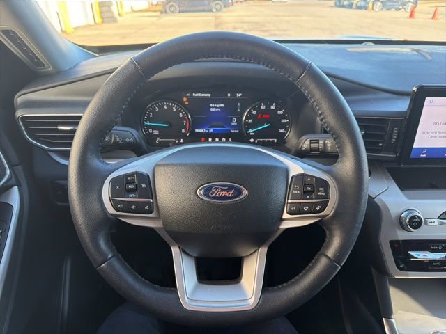 Certified 2023 Ford Explorer XLT w/ Equipment Group 202A image 19