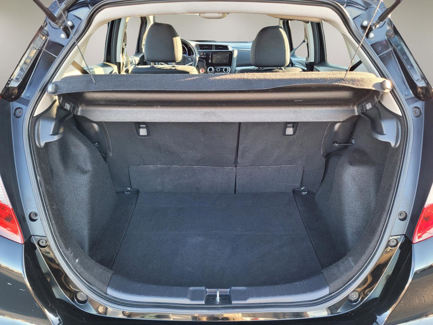 Used 2019 Honda Fit EX image 25