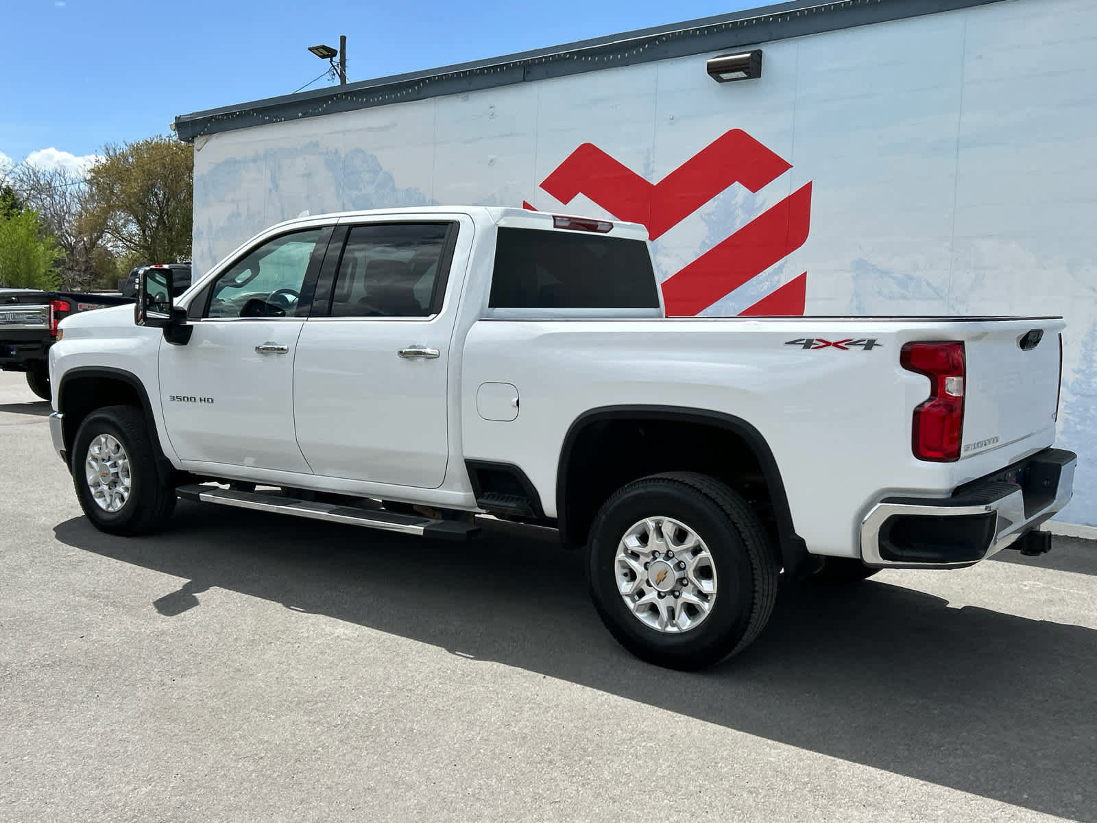 Used 2023 Chevrolet Silverado 3500 LTZ image 4