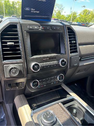Certified 2019 Ford Expedition Max Limited w/ Special Edition Package AWD/4WD image 17