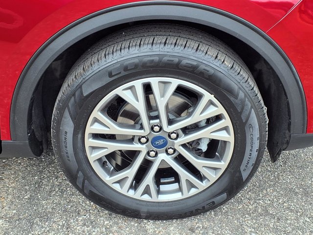 Certified 2022 Ford Escape SEL AWD/4WD image 28