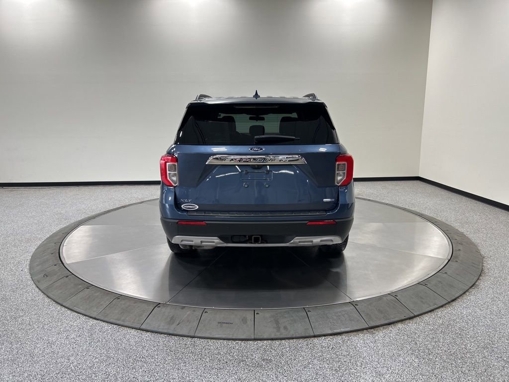 Certified 2020 Ford Explorer XLT w/ Equipment Group 202A AWD/4WD image 8