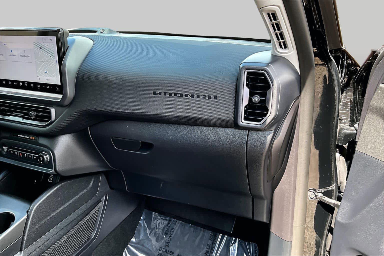 Certified 2025 Ford Bronco Sport Outer Banks w/ Outer Banks Tech Package+ AWD/4WD image 24