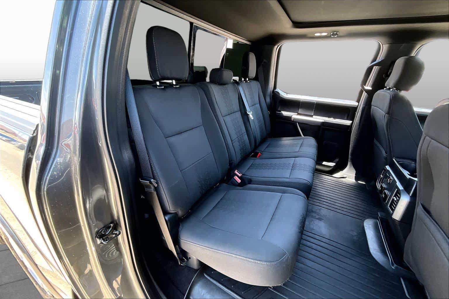 Certified 2018 Ford F150 XLT w/ Equipment Group 302A Luxury AWD/4WD image 20