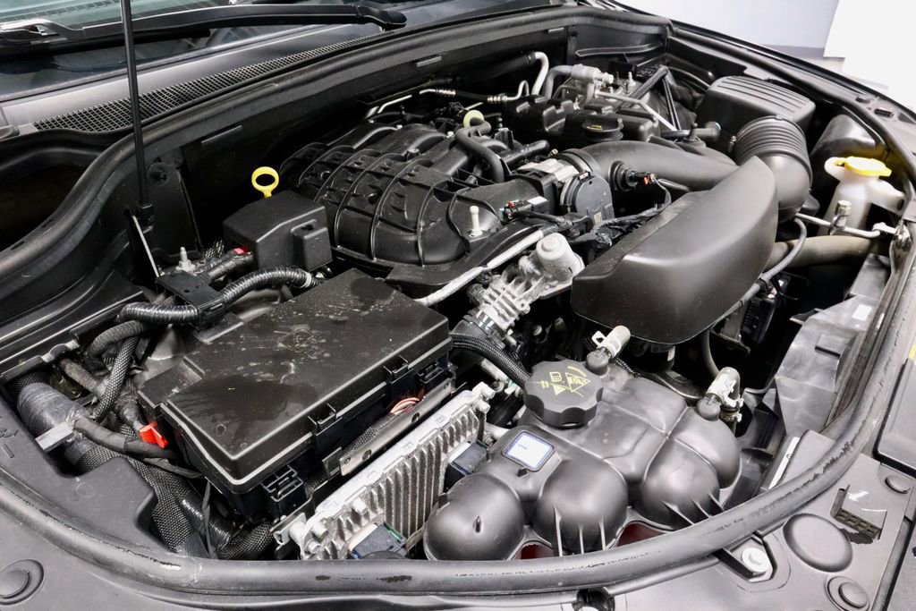 Used 2024 Dodge Durango GT image 19