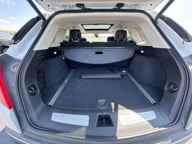 Used 2018 Cadillac XT5 Premium Luxury image 24