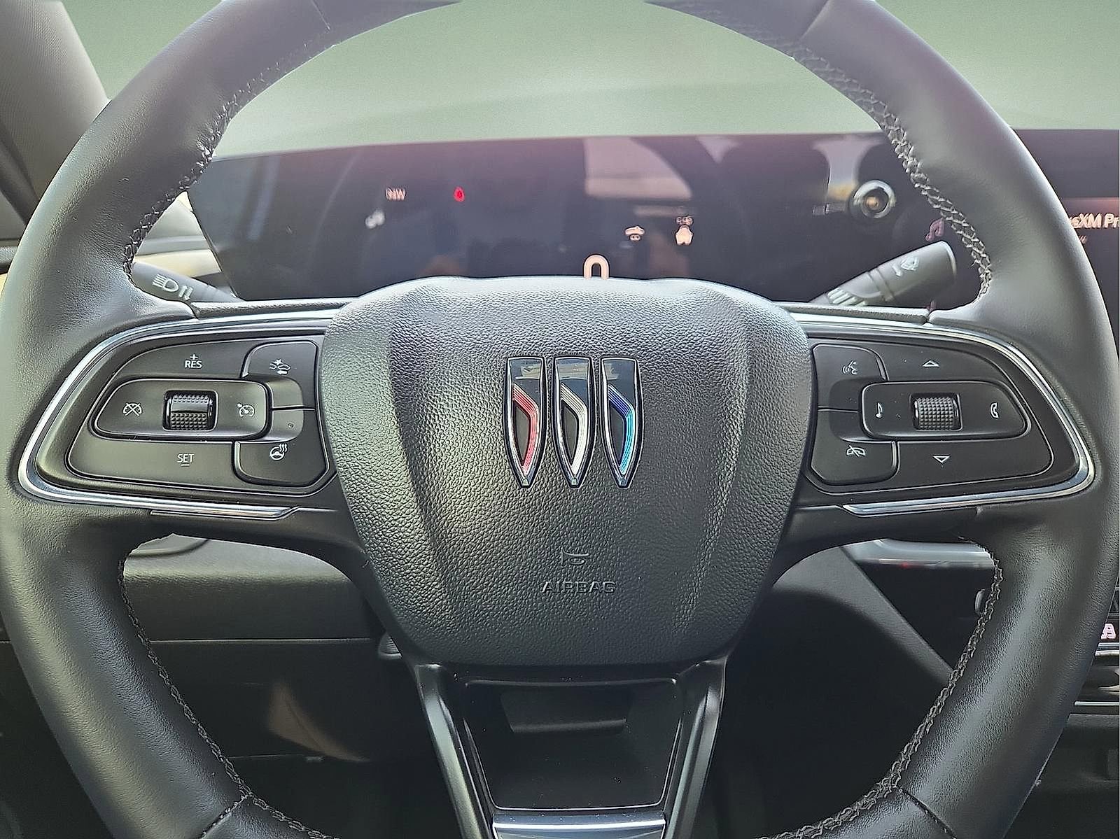 Used 2024 Buick Envista Avenir image 24