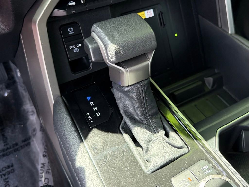 Used 2023 Toyota Tundra Limited AWD/4WD image 27