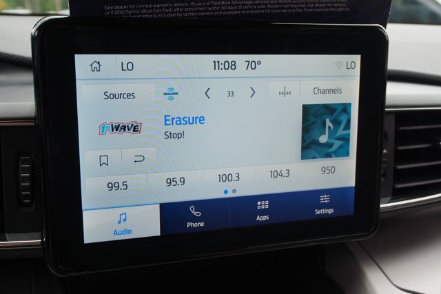 Certified 2024 Ford Explorer XLT w/ Equipment Group 202A AWD/4WD image 30