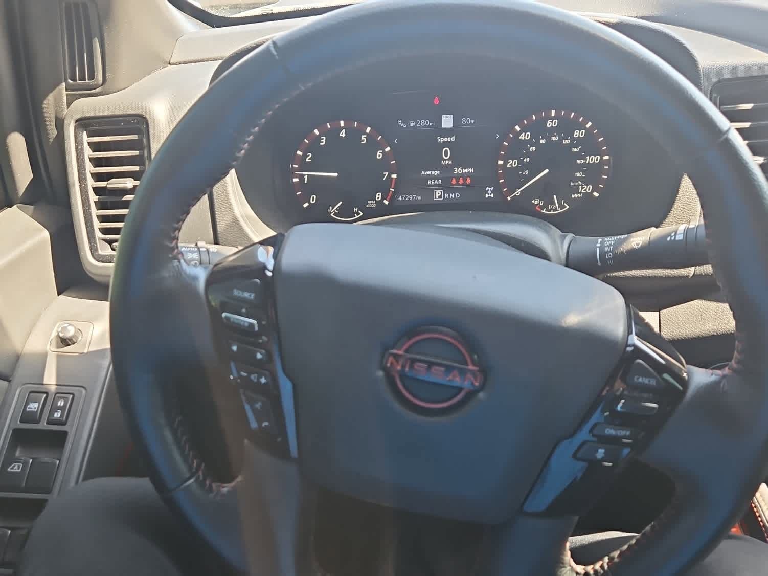 Used 2024 Nissan Frontier PRO-4X w/ Pro Convenience Package image 15