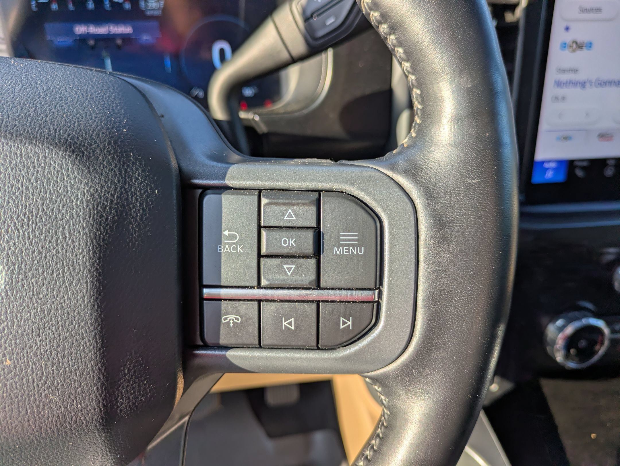 Certified 2024 Ford F250 Lariat w/ Lariat Ultimate Package AWD/4WD image 17