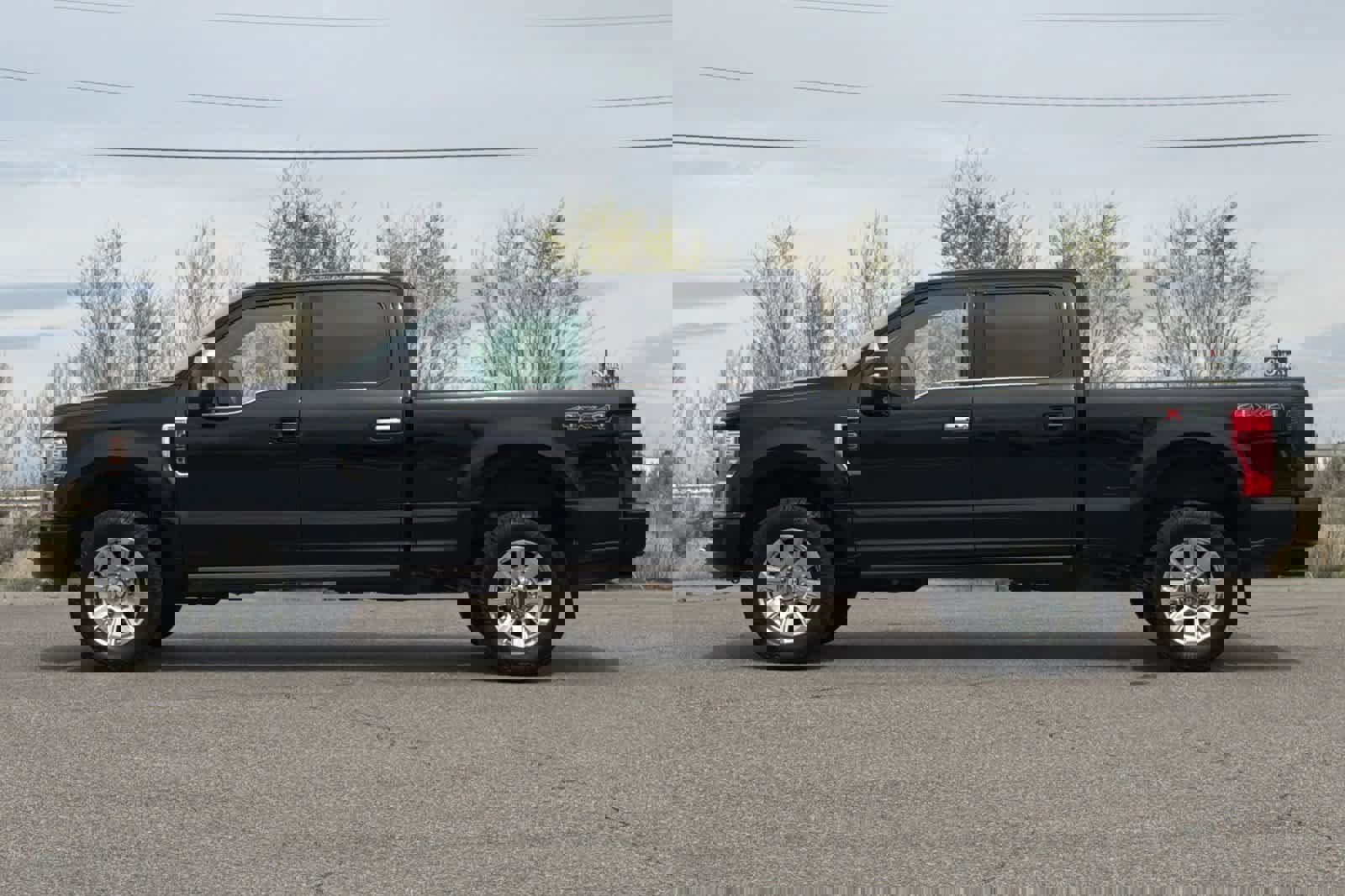 Certified 2021 Ford F250 Platinum image 2