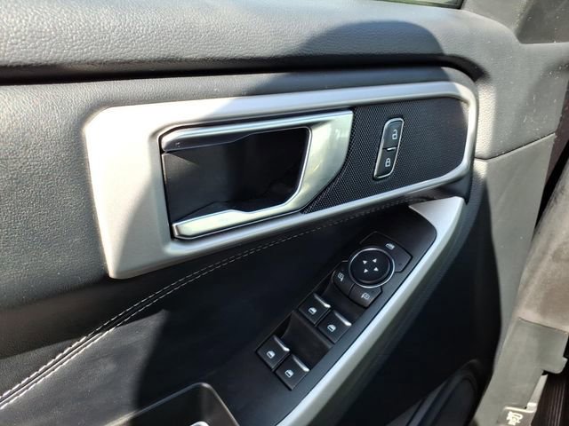 Certified 2022 Ford Explorer XLT w/ Equipment Group 202A image 23