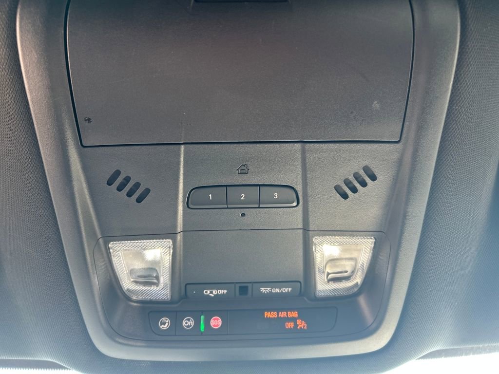 Used 2024 Buick Enclave Premium image 12