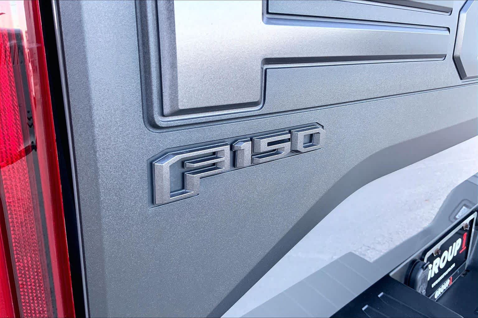 Certified 2020 Ford F150 Raptor w/ Equipment Group 801A Mid AWD/4WD image 31