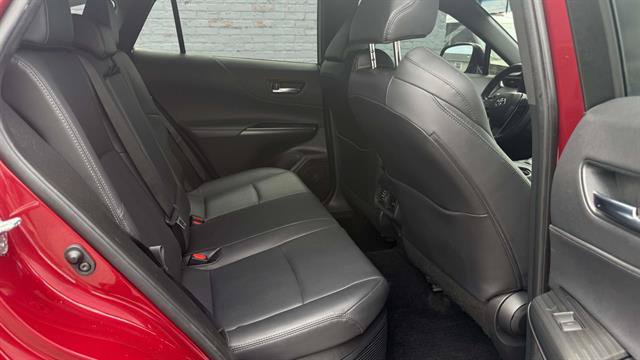 Used 2023 Toyota Venza XLE AWD/4WD image 24