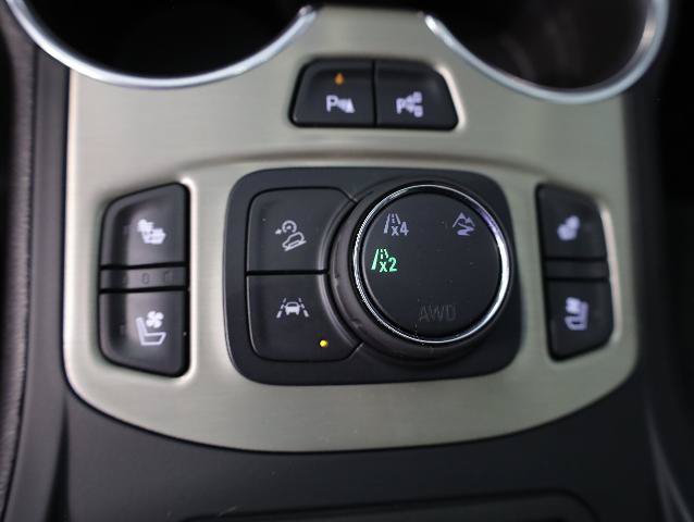 Used 2024 GMC Terrain Denali w/ Denali Premium Package AWD/4WD image 21