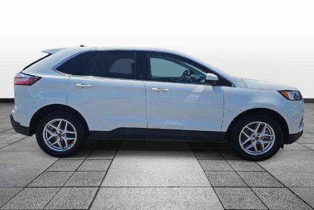 Certified 2024 Ford Edge SEL AWD/4WD image 4