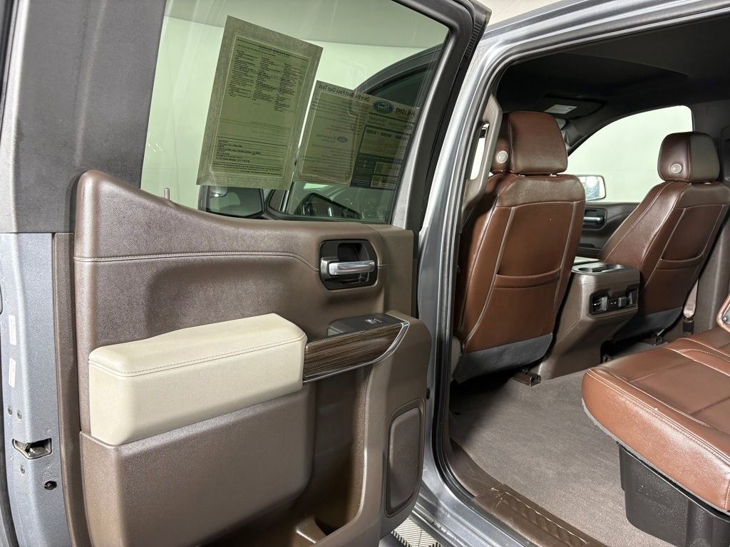 Used 2021 Chevrolet Silverado 1500 LT Trail Boss w/ Convenience Package II image 28