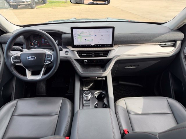 Certified 2025 Ford Explorer Active w/ Active Comfort Package RWD image 27
