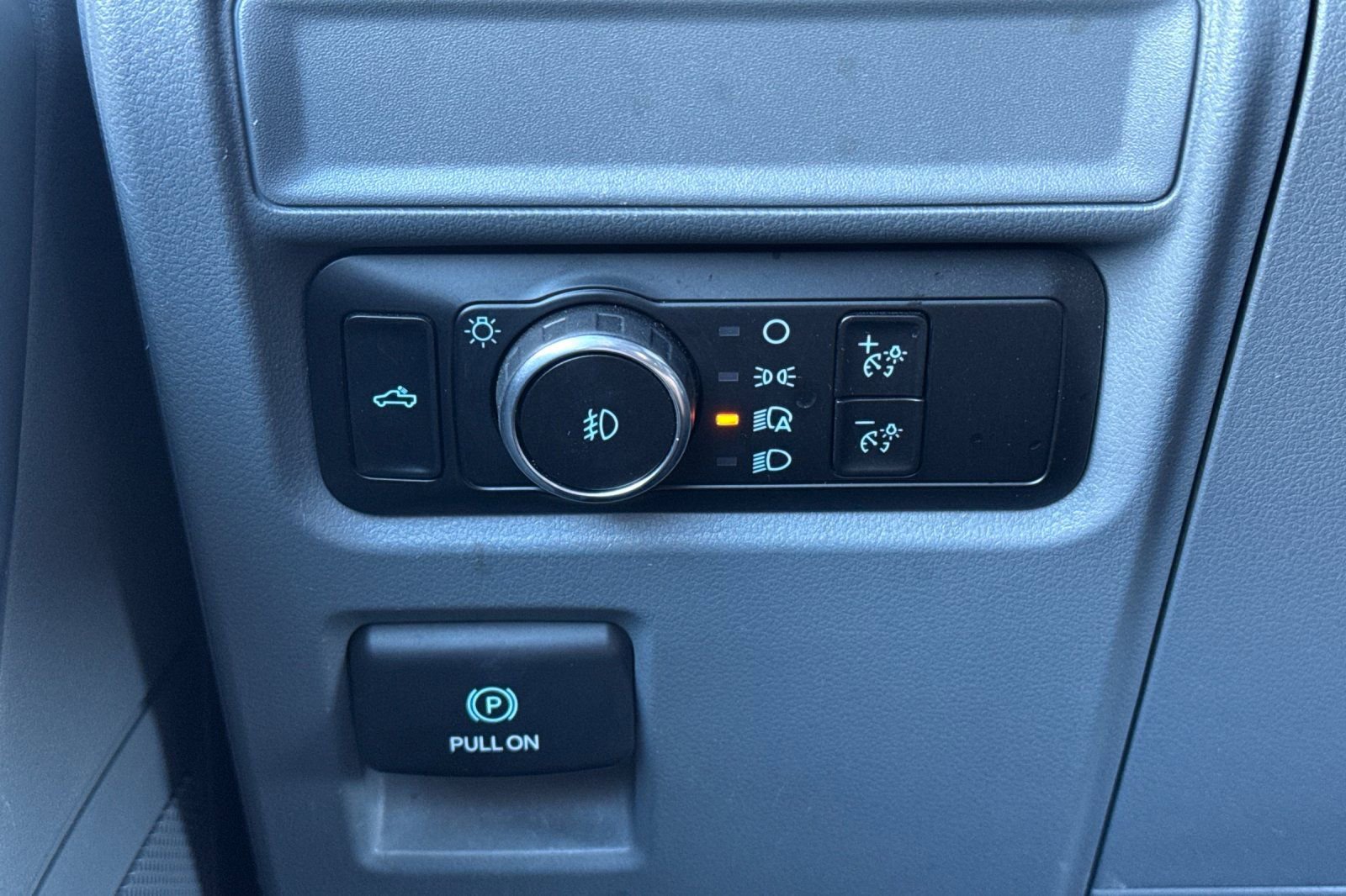 Certified 2023 Ford F150 XLT AWD/4WD image 23