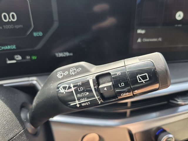 Used 2025 Kia Sorento SX Prestige AWD/4WD image 33