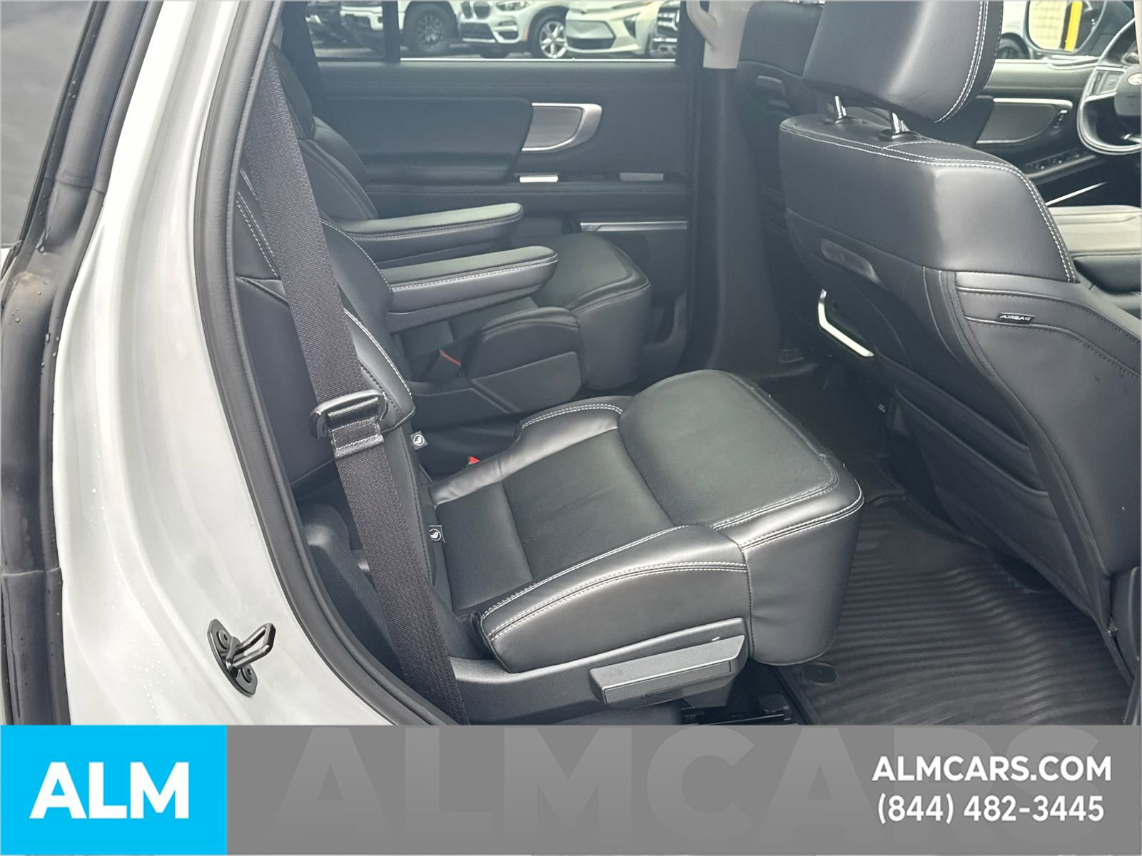 Certified 2025 Ford Expedition Platinum AWD/4WD image 18
