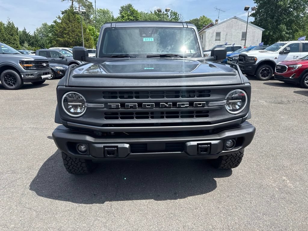 Certified 2023 Ford Bronco Black Diamond AWD/4WD image 2