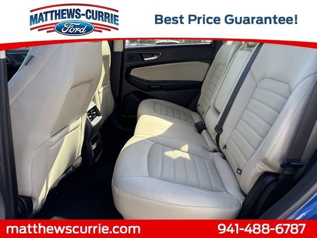 Certified 2024 Ford Edge SE w/ Black Appearance Package image 12