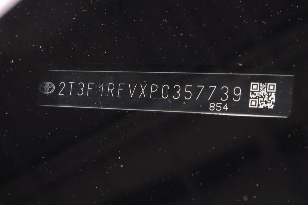 Used 2023 Toyota RAV4 LE AWD/4WD image 34