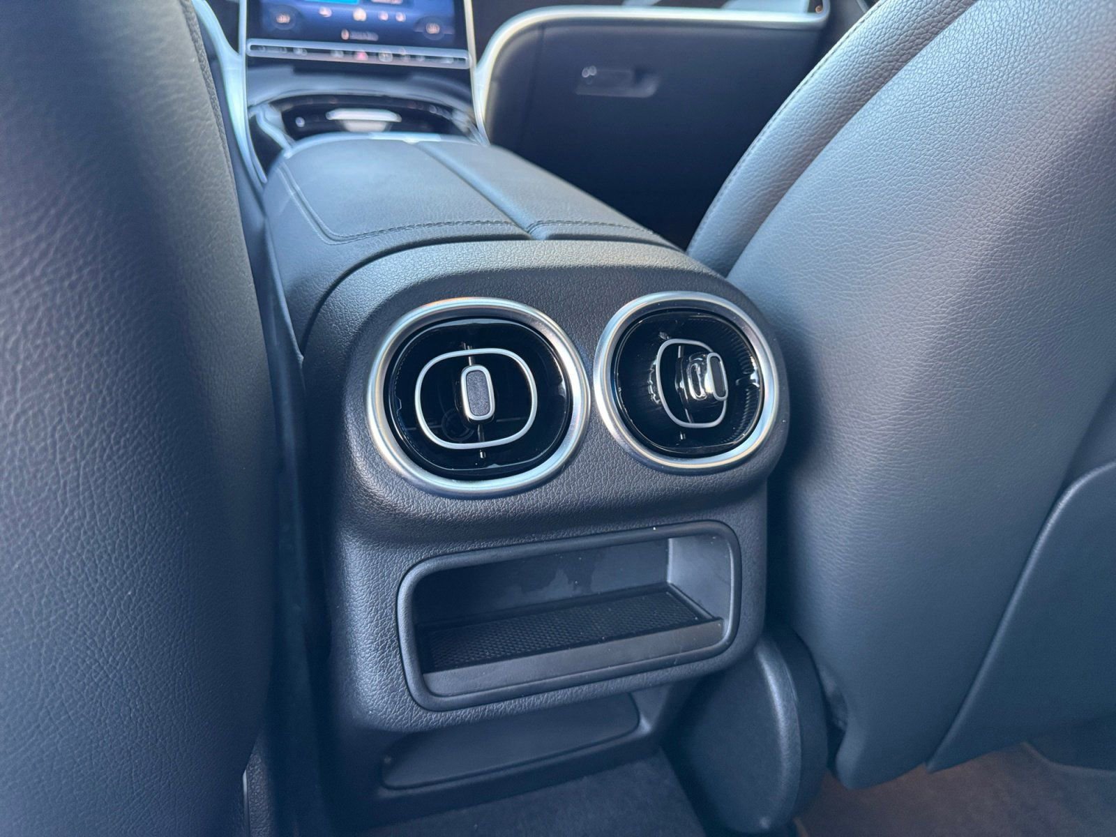 Used 2025 Mercedes-Benz GLC 300 GLC 300 image 18