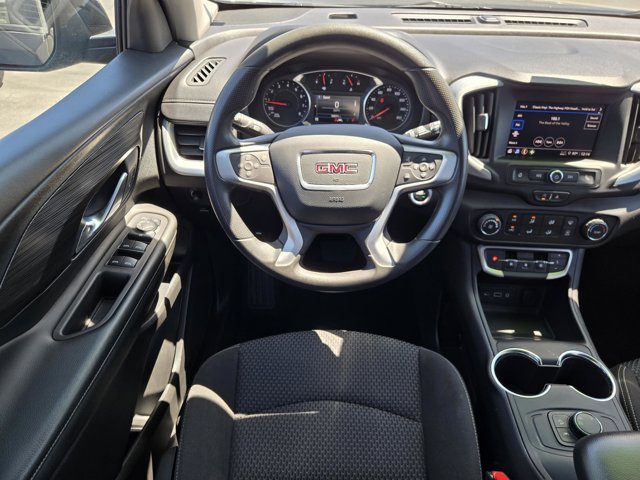 Used 2024 GMC Terrain SLE AWD/4WD image 13