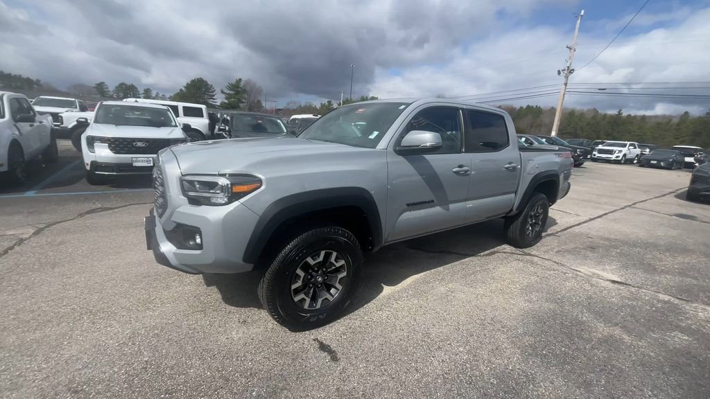 Used 2021 Toyota Tacoma TRD Off-Road w/ Blackout Package (TMS) AWD/4WD image 15