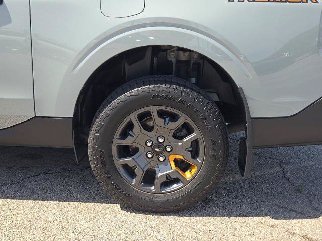 Certified 2024 Ford Maverick Tremor w/ Tremor Off-Road Package AWD/4WD image 17