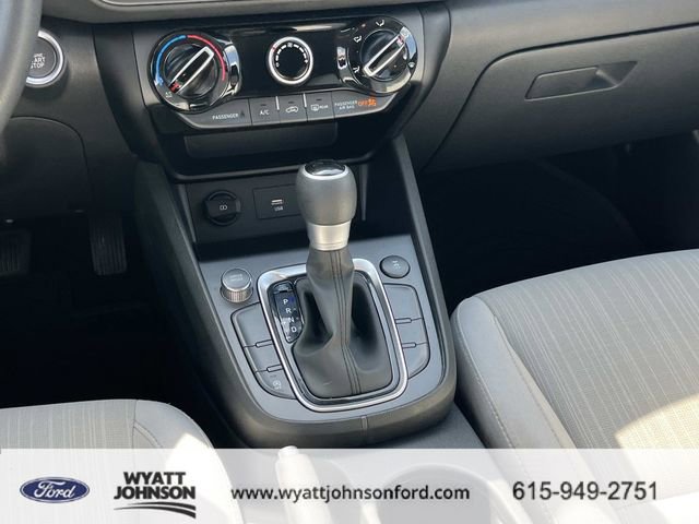 Used 2023 Hyundai Kona SEL AWD/4WD image 16