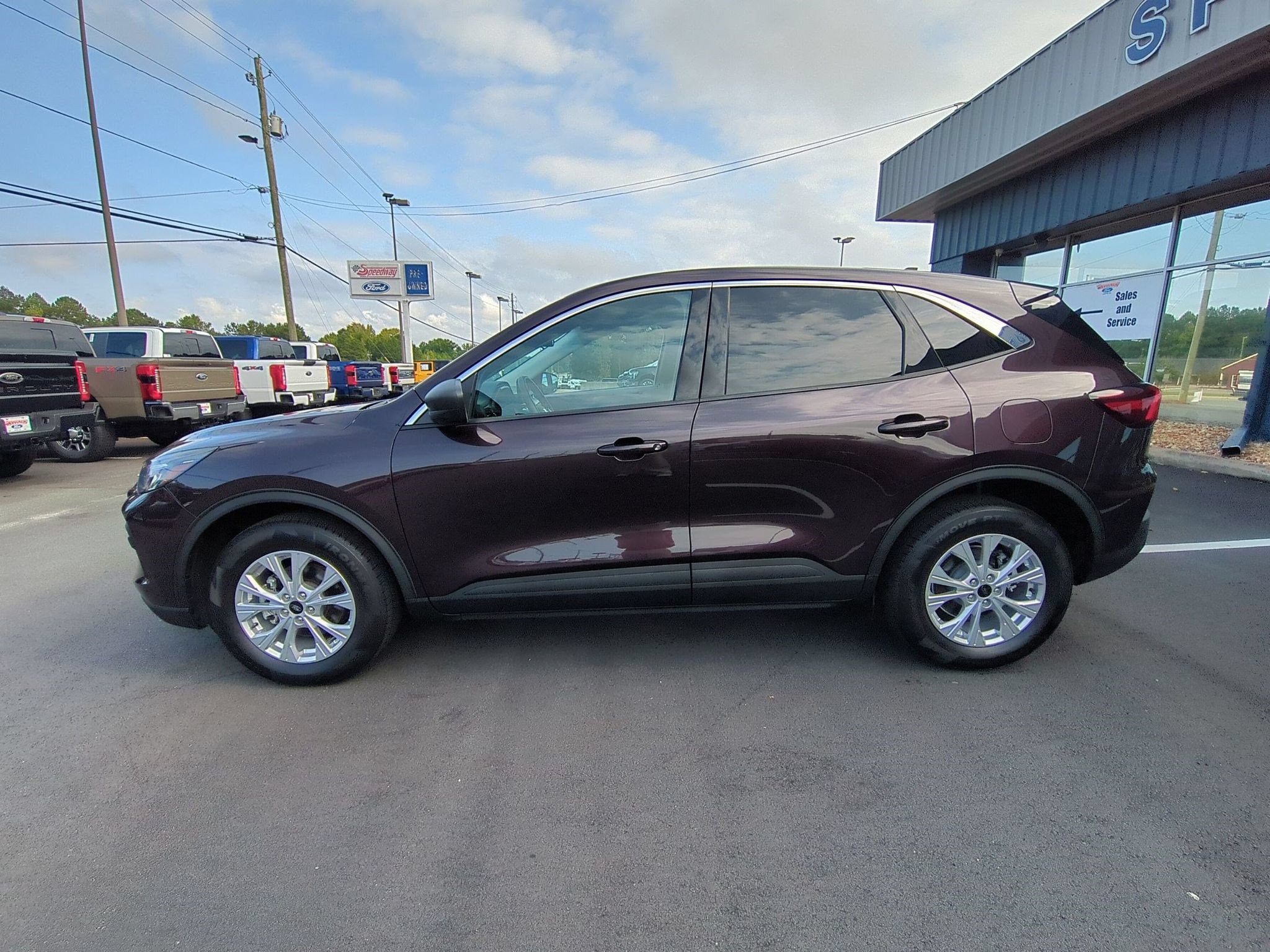 Certified 2023 Ford Escape Active AWD/4WD image 10