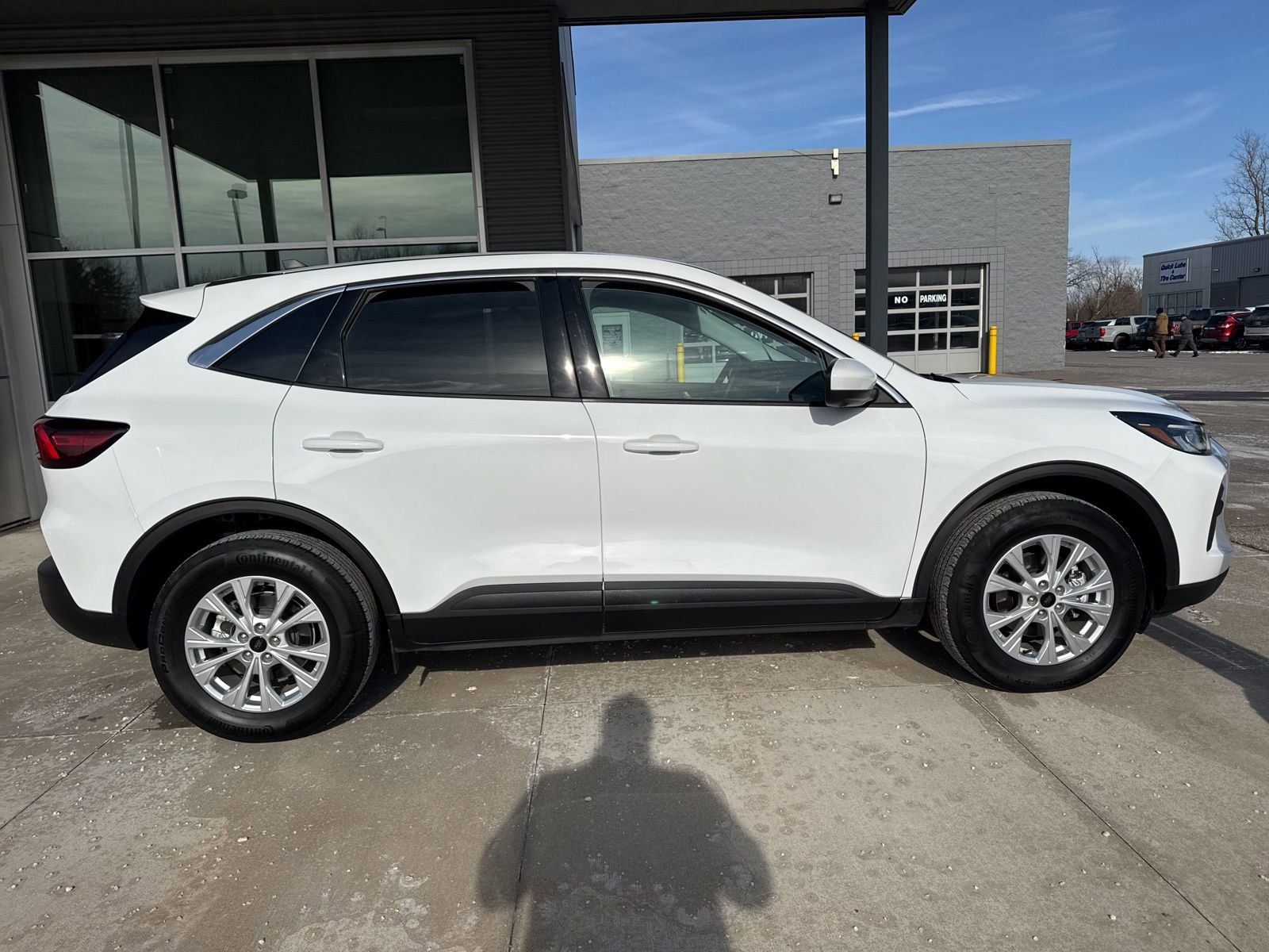 Certified 2024 Ford Escape Active w/ Tech Pack #2 image 2