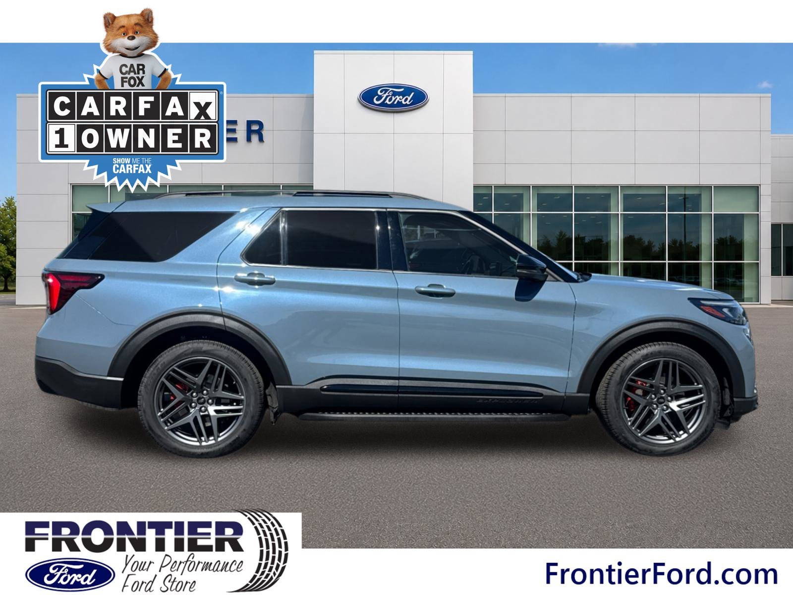 Certified 2025 Ford Explorer ST AWD/4WD image 4