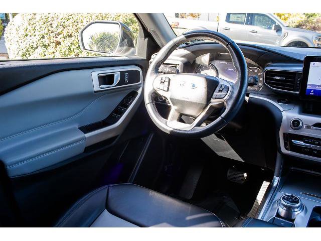 Certified 2022 Ford Explorer XLT w/ Equipment Group 202A image 14