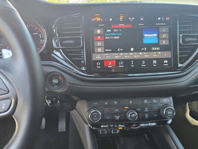 Used 2023 Dodge Durango R/T AWD/4WD image 17
