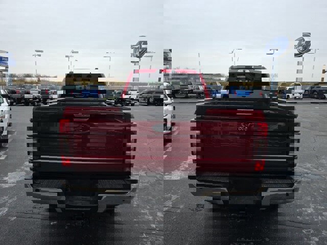 Certified 2022 Ford F350 Lariat w/ Lariat Value Package image 6