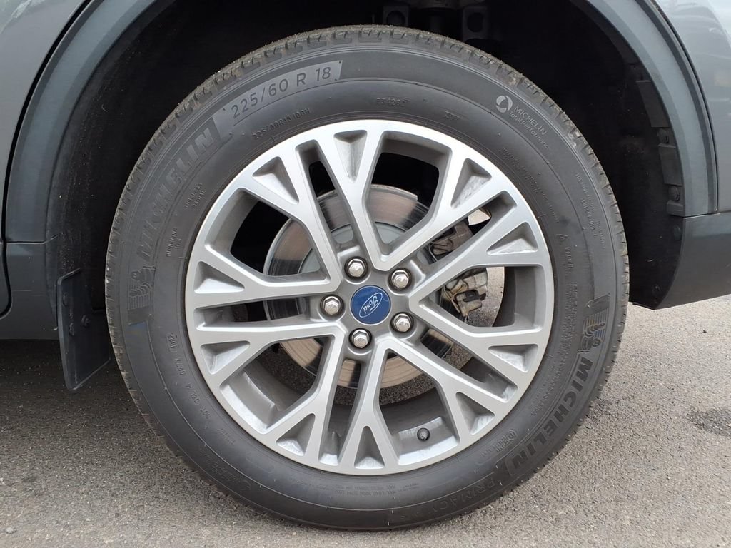 Certified 2022 Ford Escape SEL AWD/4WD image 27