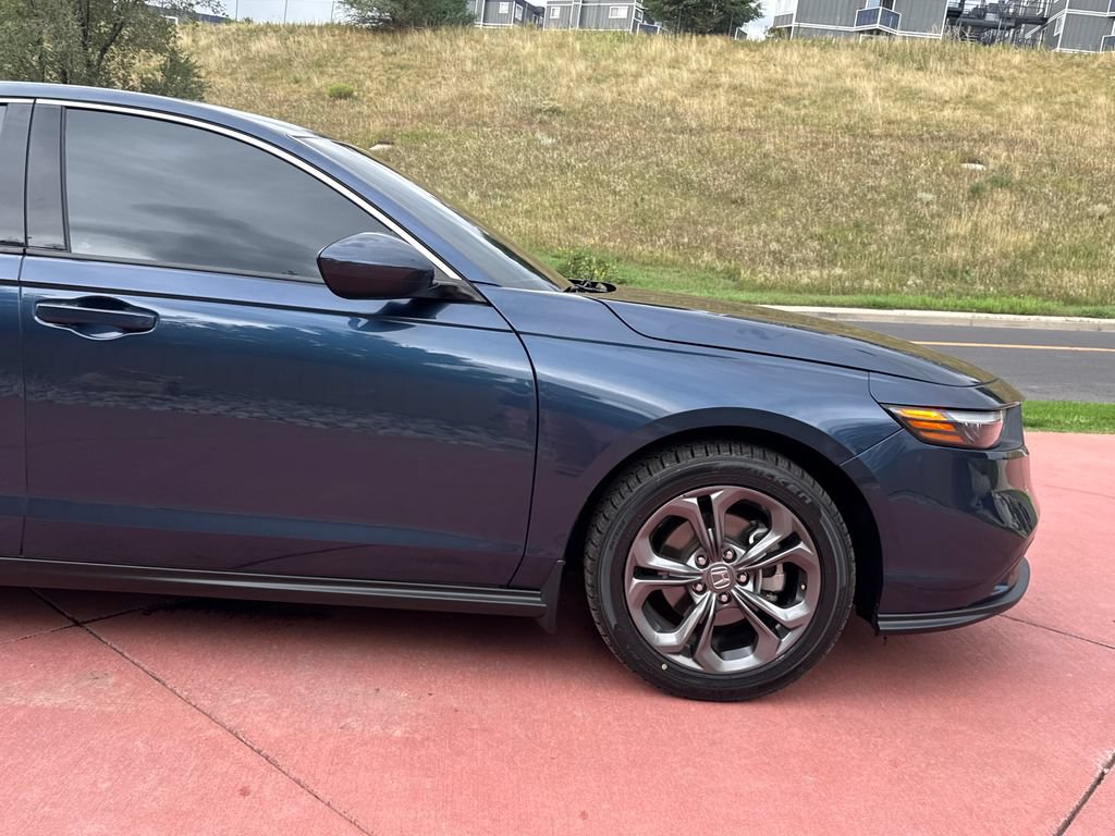Used 2023 Honda Accord EX image 34
