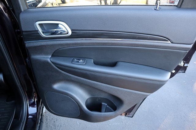 Used 2021 Jeep Grand Cherokee Limited image 22