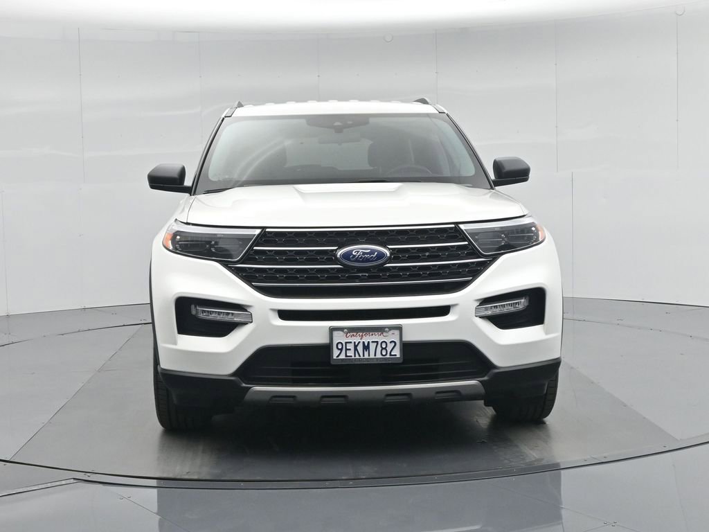 Certified 2023 Ford Explorer XLT w/ Equipment Group 202A image 31
