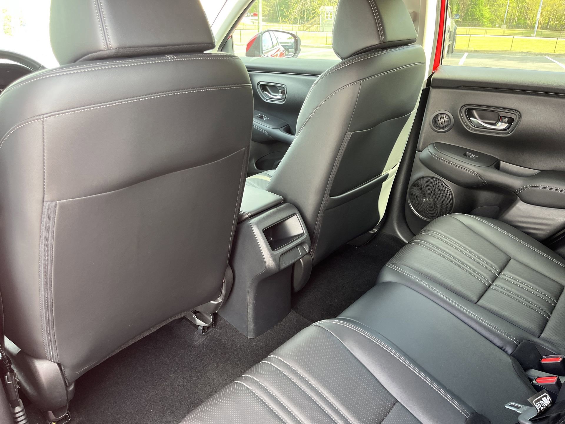 Used 2023 Honda HR-V EX-L image 25