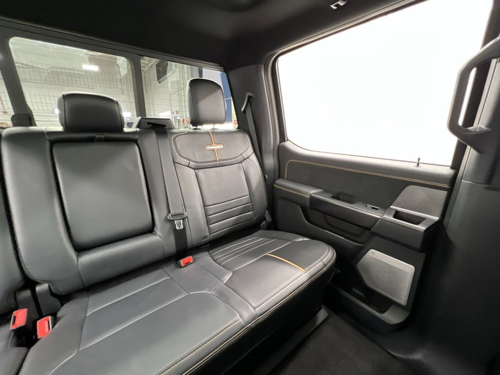 Certified 2023 Ford F150 Platinum w/ Equipment Group 701A High image 17