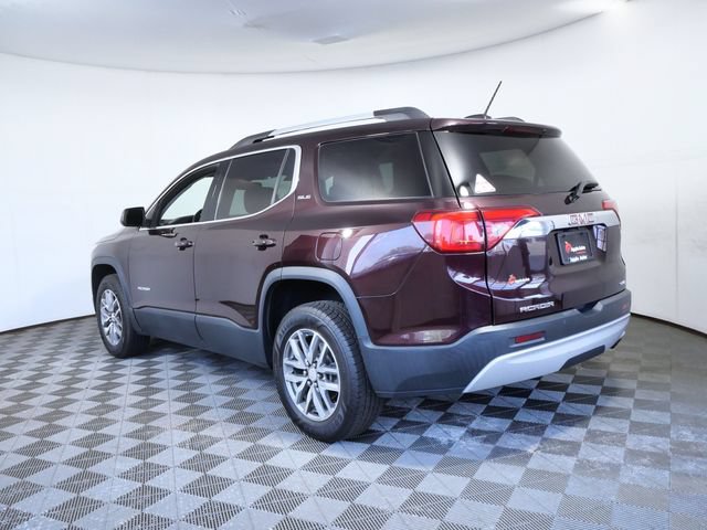 Used 2017 GMC Acadia SLE w/ Driver Alert Package I AWD/4WD image 4